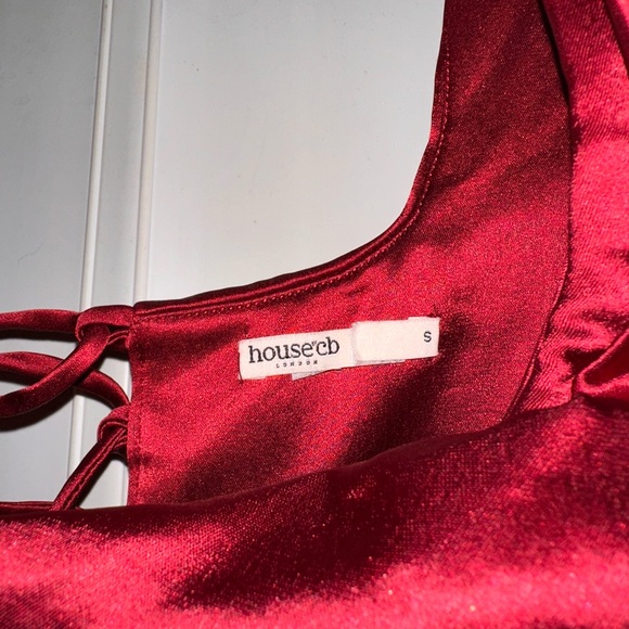 House of CB 'Una' Ruby Lace-Back Corset Satin Top Small - Picture 7 of 15